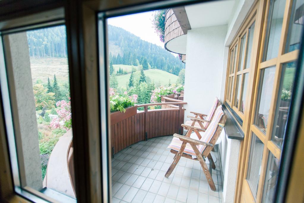 Hotel Kolmhof Bad Kleinkirchheim Habitación foto
